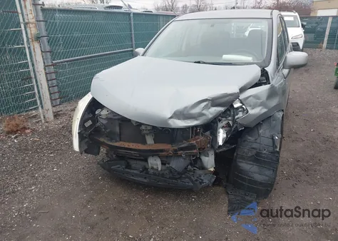 2008 Nissan Versa 1.8Sl z USA, uszkodzony, nr VIN 3N1BC13EX8L412263